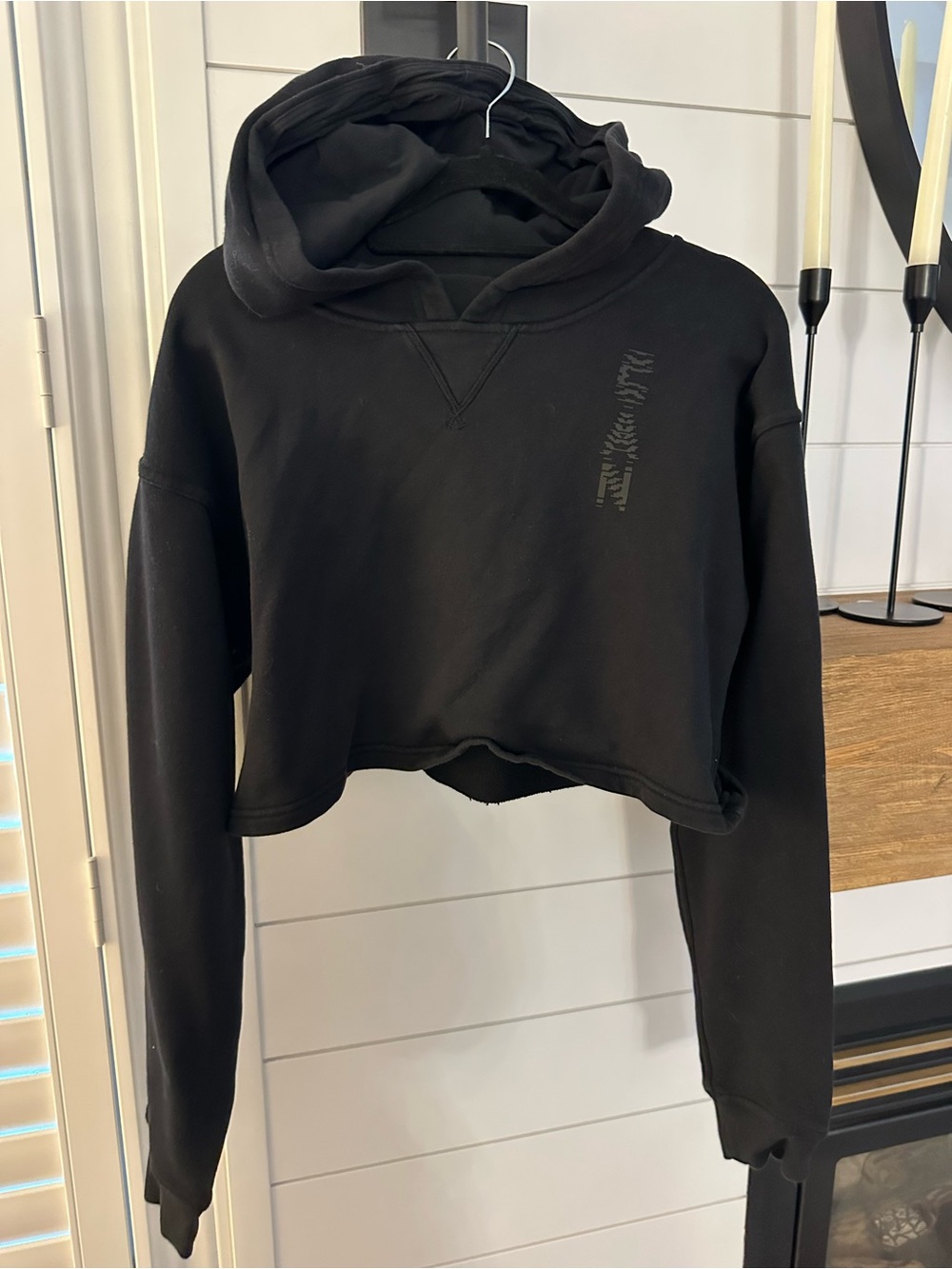 lululemon athletica CANADA Black Cropped Hoodie Sweatshirt